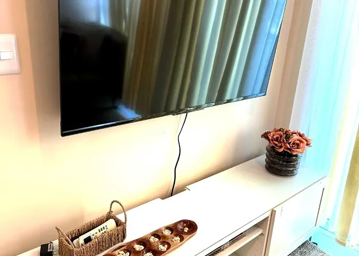 Minimalist, Mactan Newtown 1br 아파트
