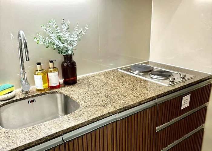Minimalist, Mactan Newtown 1br * 막탄